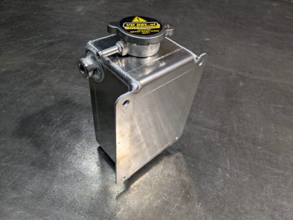2L Expansietank Alu met Peilglas - Afbeelding 3