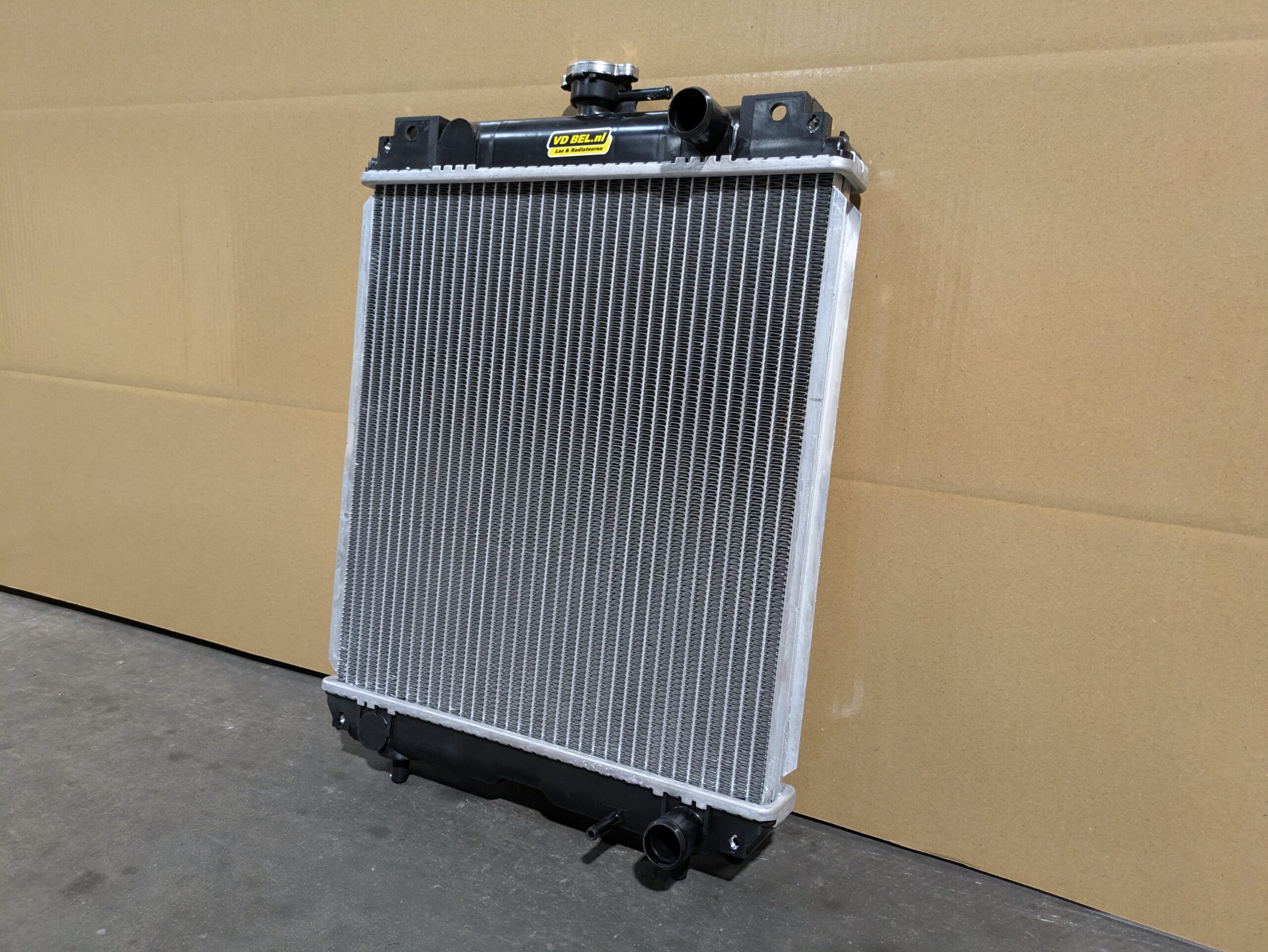 Kubota Radiateur U-15 / U-16 | Van der Bel Radiateurenbedrijf Kubota Radiateur U-15 / U-16