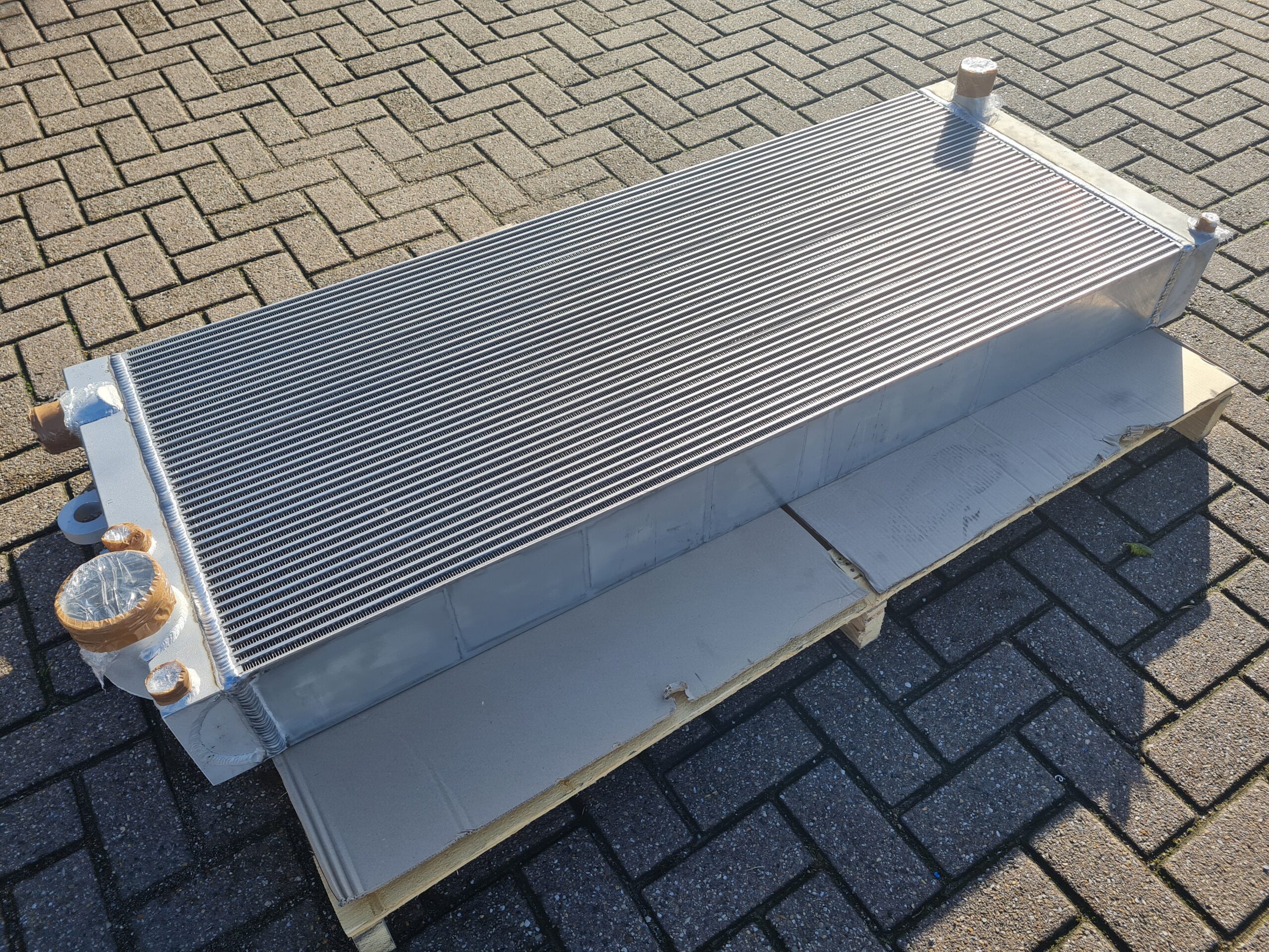 Cat 6015B Radiateur (Recore) | Van der Bel Radiateurenbedrijf Cat 6015B Radiateur (Recore)