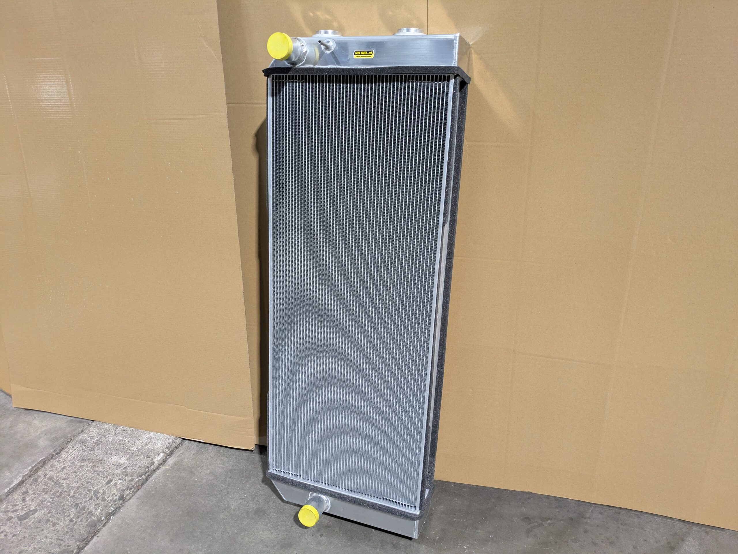Radiateur Cat 320E | Van der Bel Radiateurenbedrijf Radiateur Cat 320E