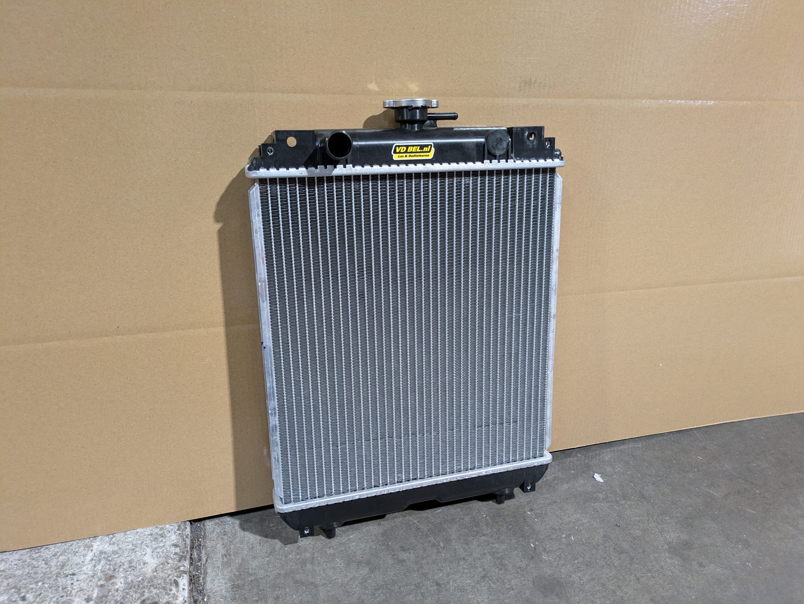Radiateur Kubota U35 | Van der Bel Radiateurenbedrijf Radiateur Kubota U35