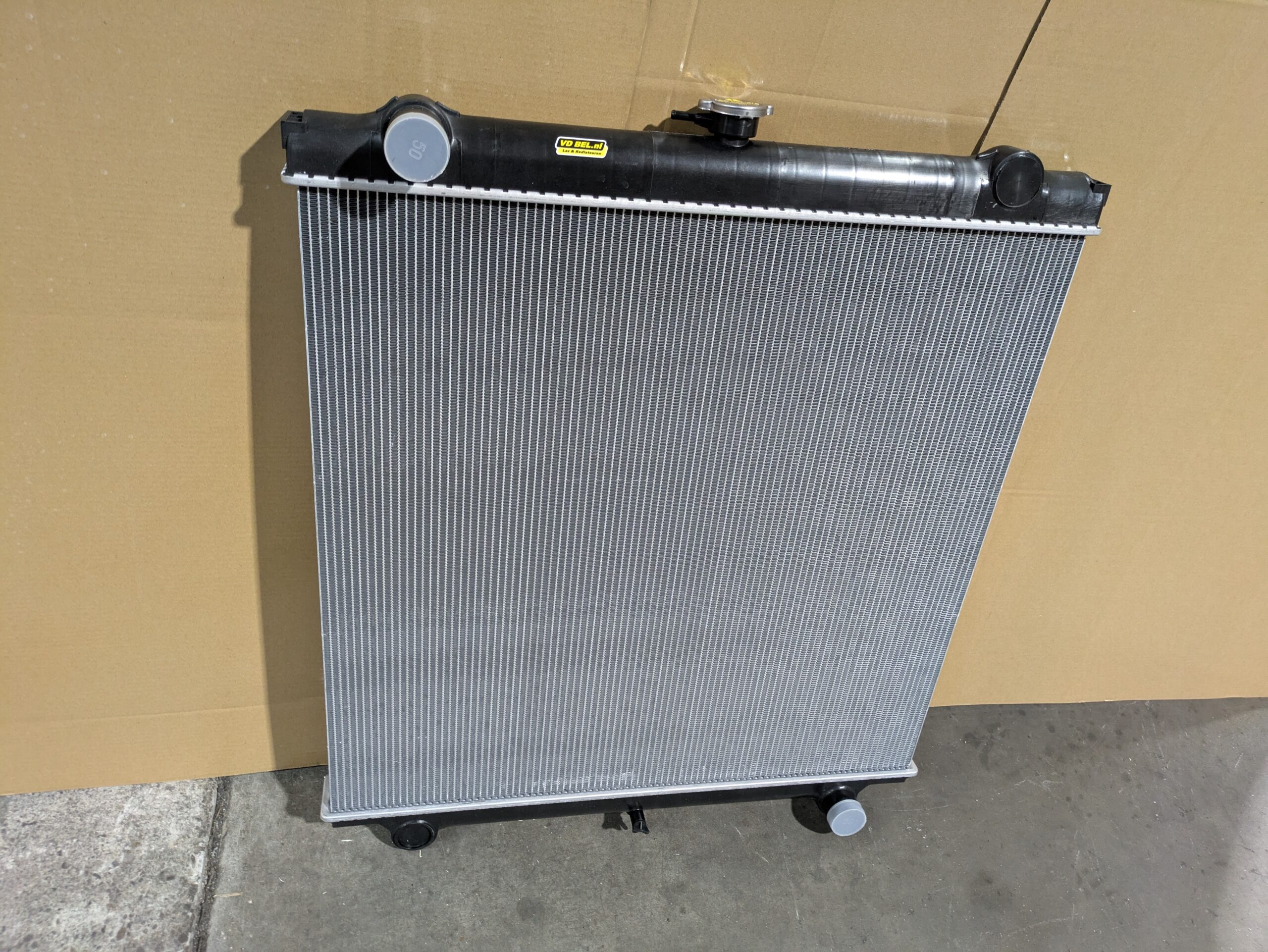 Radiateur Hitachi Zax160 | Van der Bel Radiateurenbedrijf Radiateur Hitachi Zax160