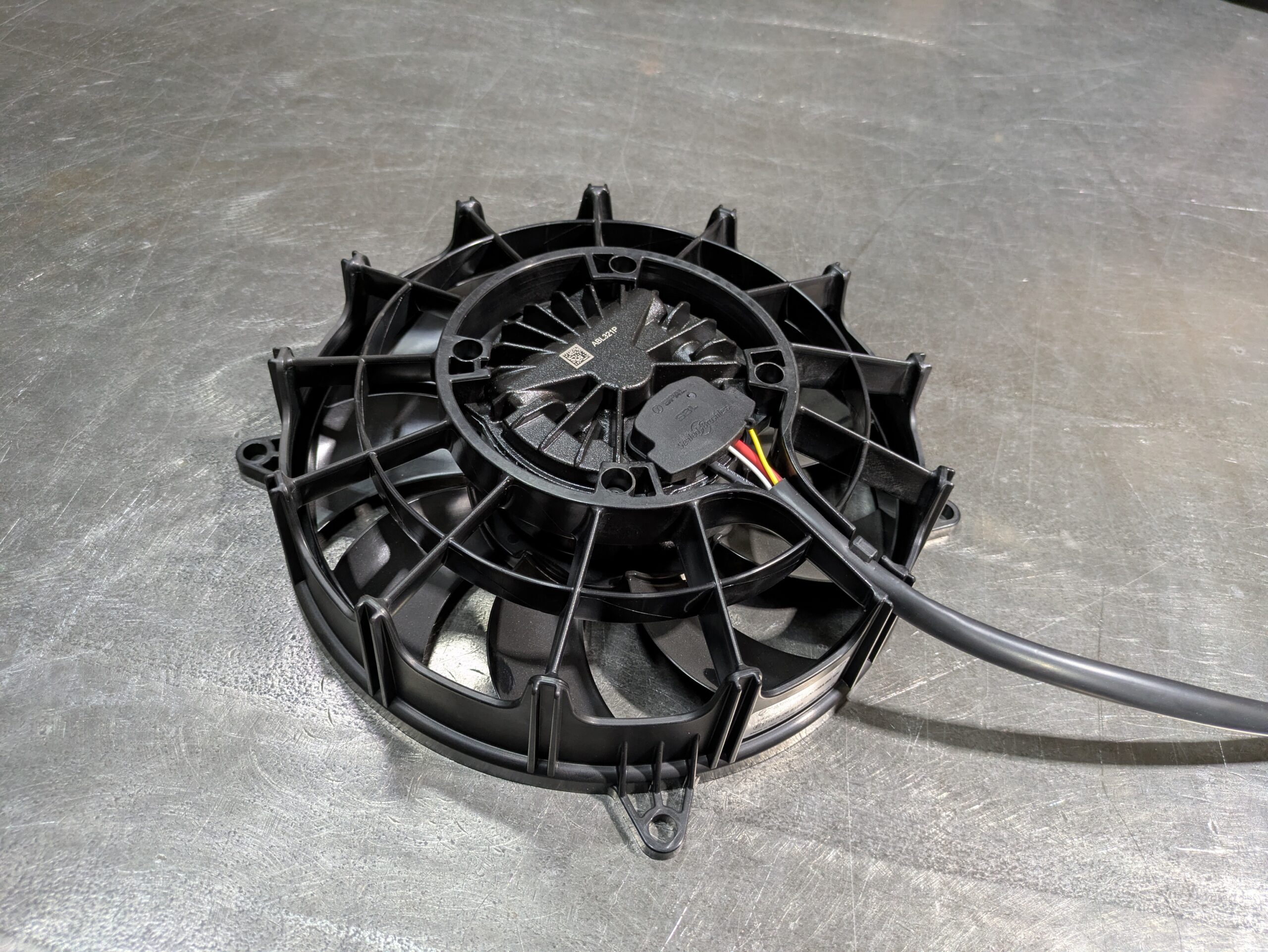 spal PWM ventilator 255mm | Van der Bel Radiateurenbedrijf spal PWM ventilator 255mm