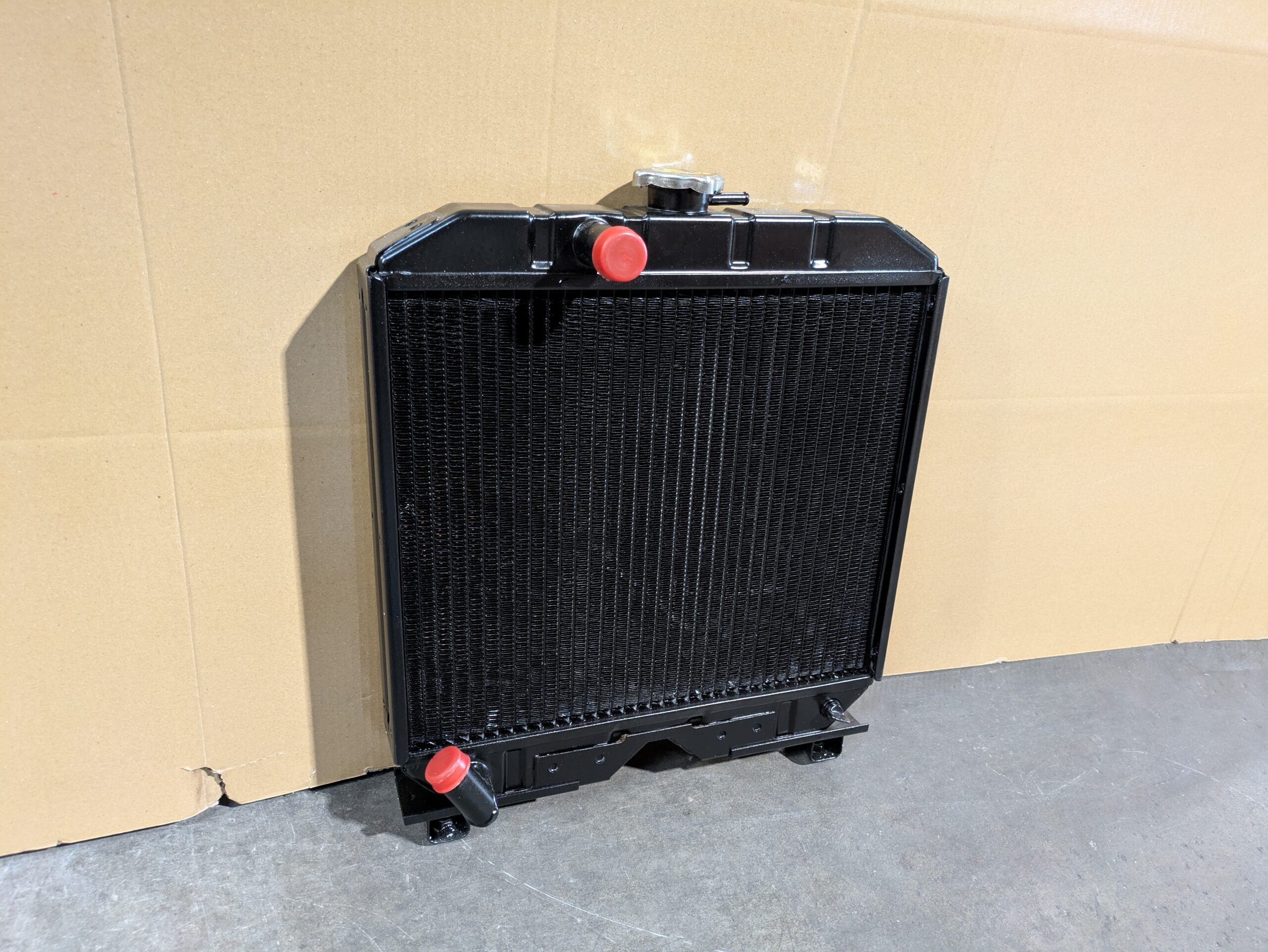 Kubota Radiator A-41 - 1662572060 | Van der Bel Radiateurenbedrijf Kubota Radiator A-41 - 1662572060