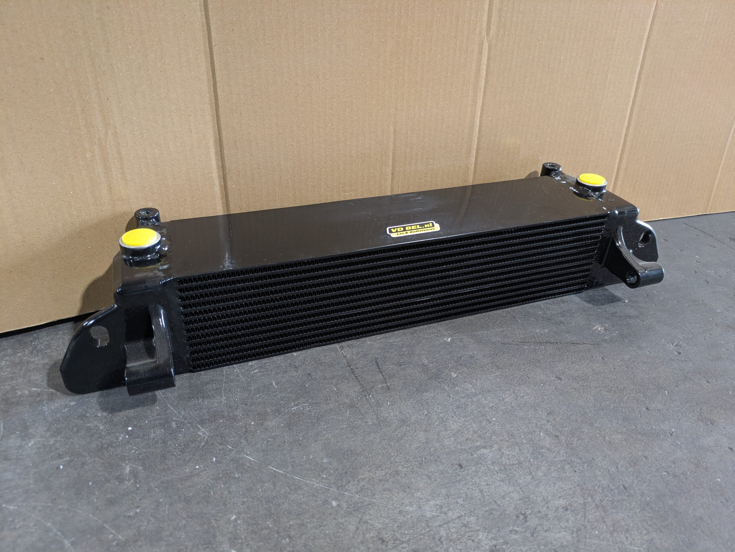 Oilcooler Fendt Favorit 916 - H916951250200 | Van der Bel Radiateurenbedrijf Oilcooler Fendt Favorit 916 - H916951250200
