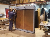 Radiateur revisie voor een grote hydrauliek unit